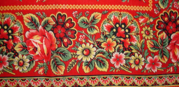 A scarf printed with flowers