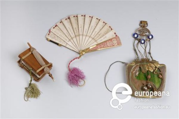 History of the Hand Fan
