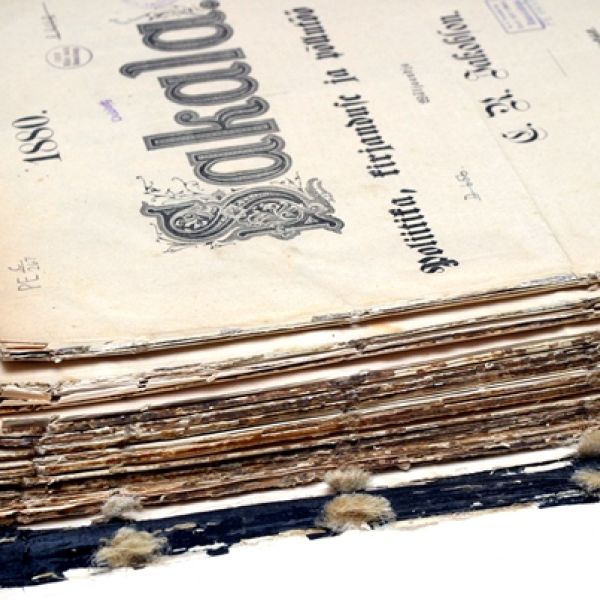 Making historical newspaper content accessible: Europeana Newspapers